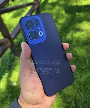 Oppo Reno13 256 GB Blue