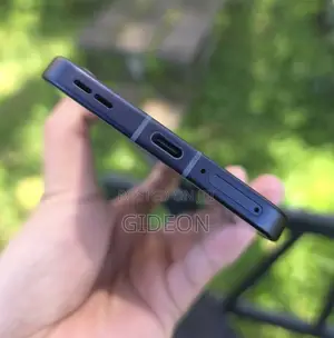 Oppo Reno13 256 GB Blue