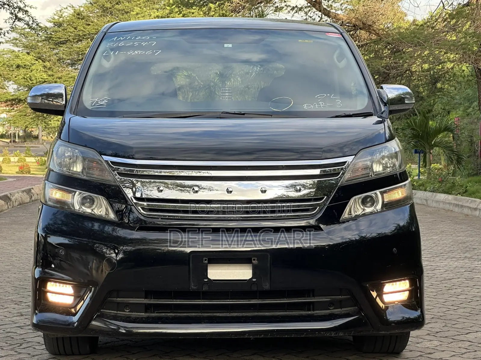 Toyota Vellfire 2011 Black
