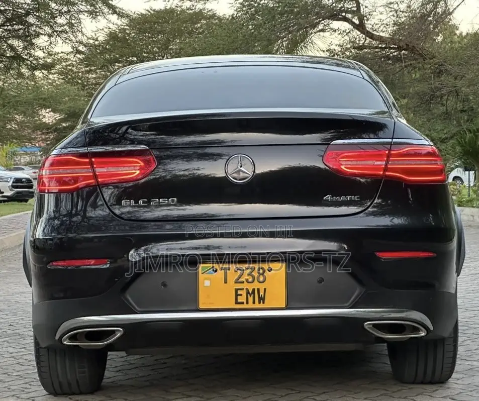 Mercedes-Benz GLC-Class 2017 Black