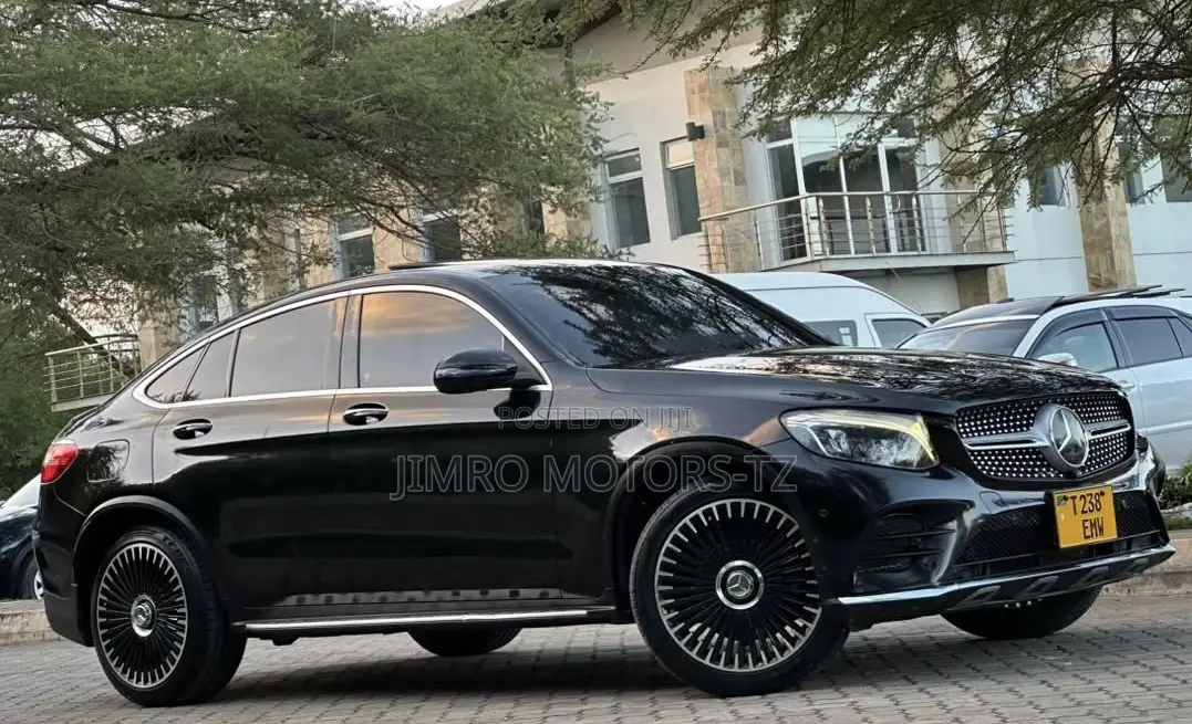 Mercedes-Benz GLC-Class 2017 Black