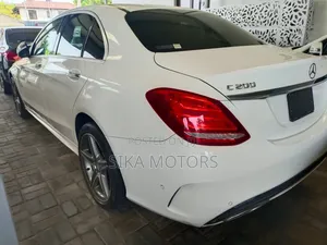 Mercedes-Benz C200 2015 White