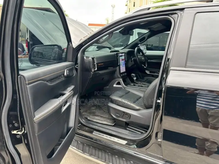 Ford Ranger 2023 Black