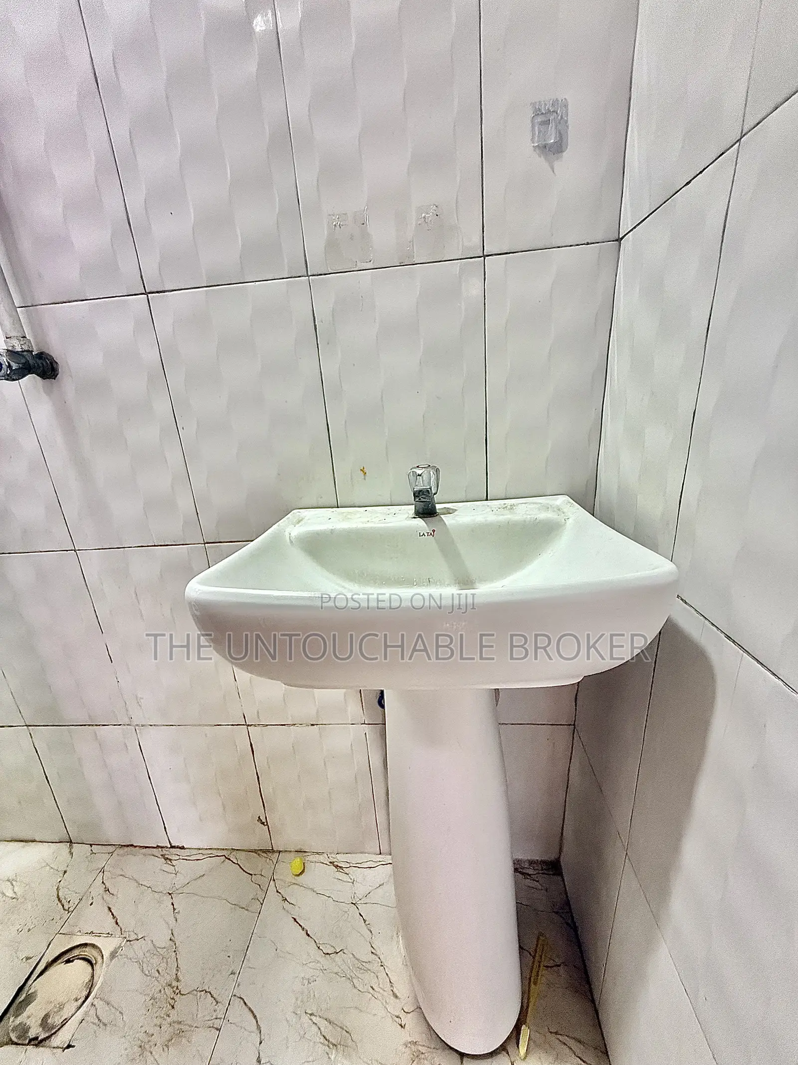 1bdrm Apartment in Sinza Vatcan for rent