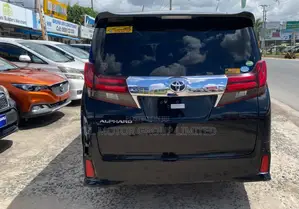 Toyota Alphard 2.5 Petrol AWD 2016 Black