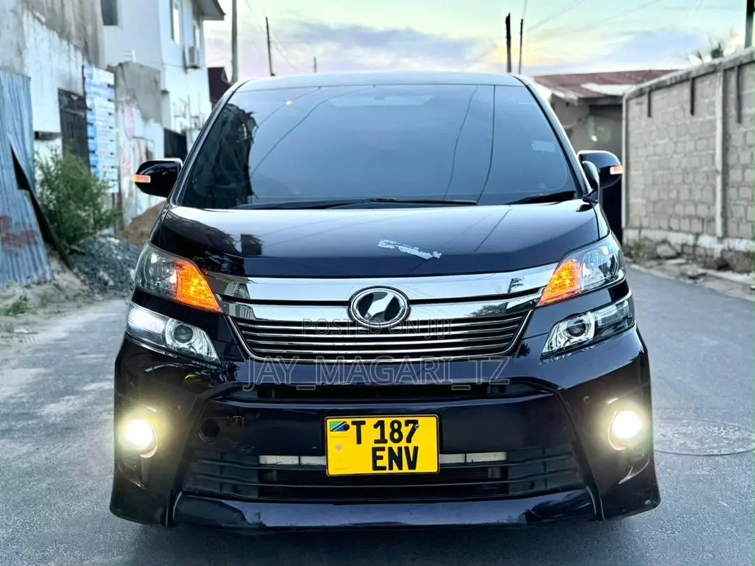 Toyota Vellfire 2012 Black