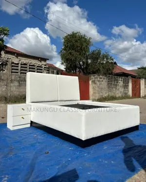 Simple Bedsofa Size 5/6 and Unique With Bedsides