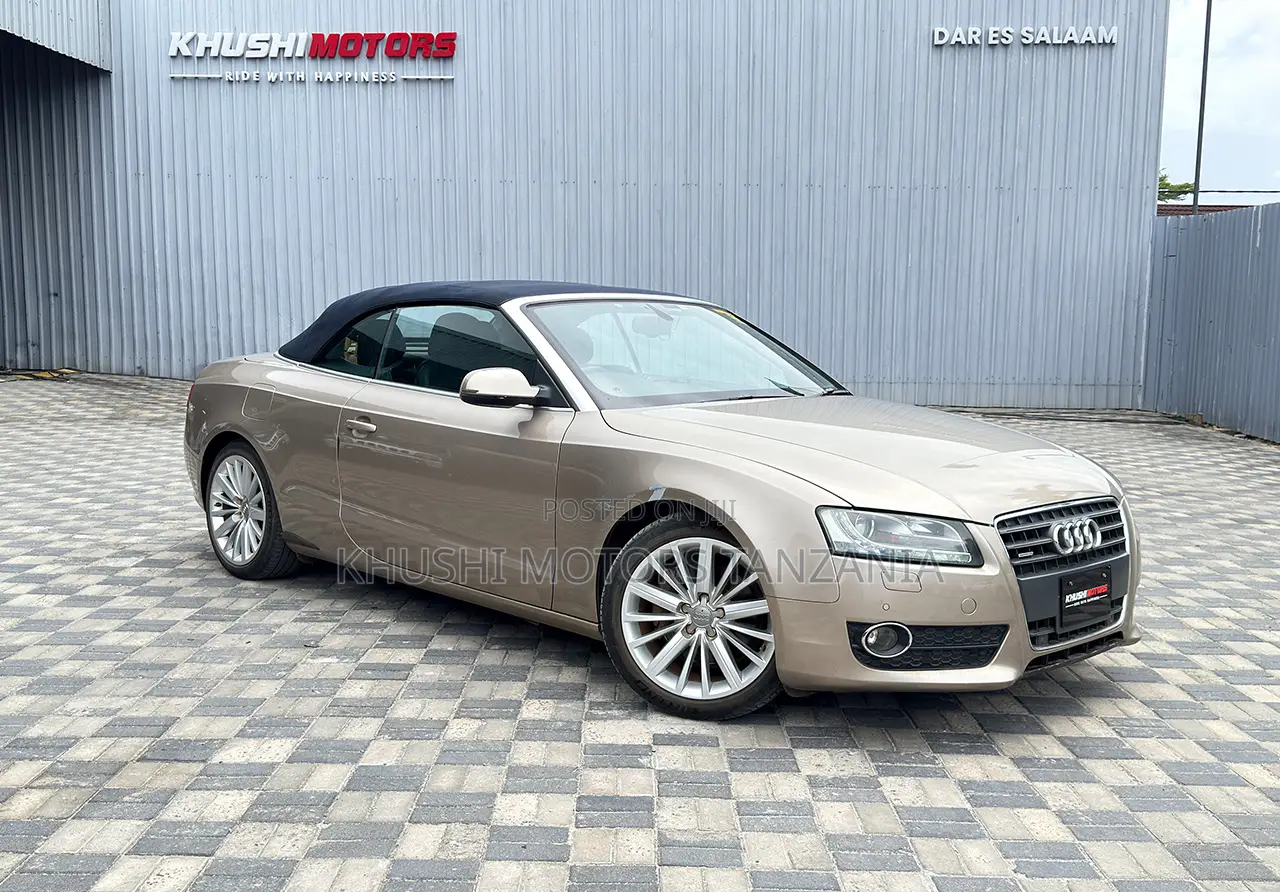 Audi A5 2011 Gold