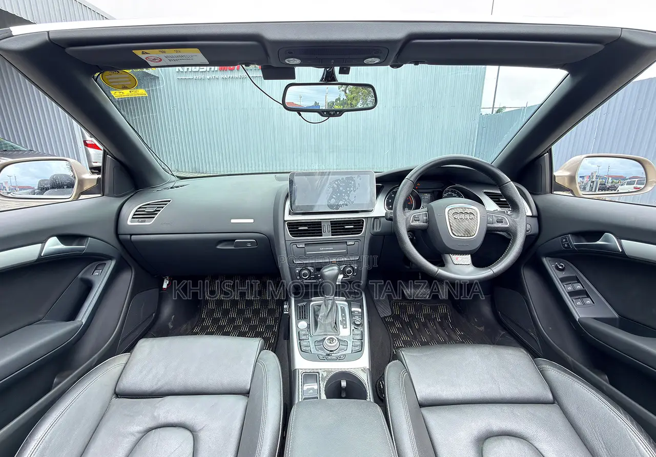 Audi A5 2011 Gold