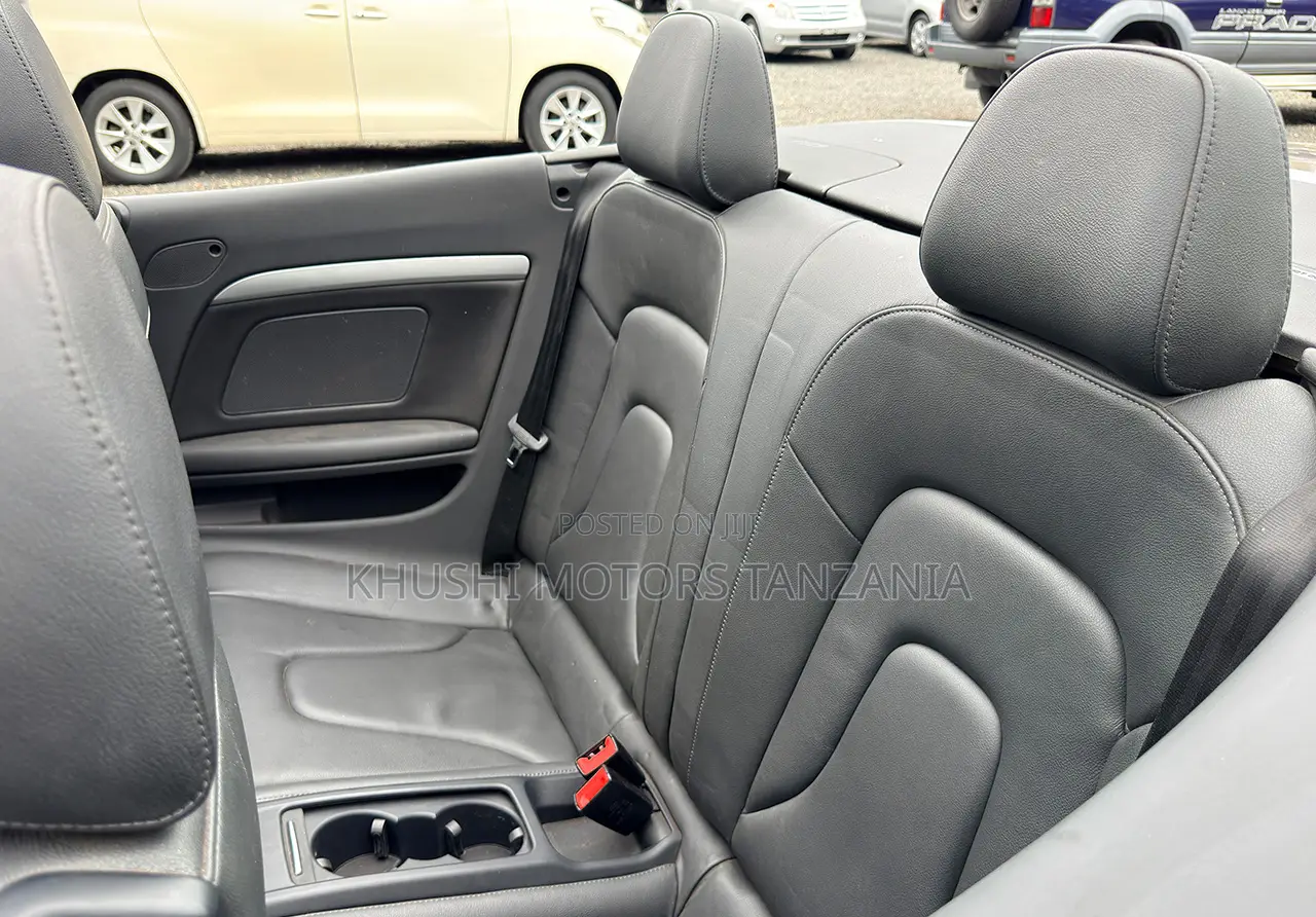 Audi A5 2011 Gold