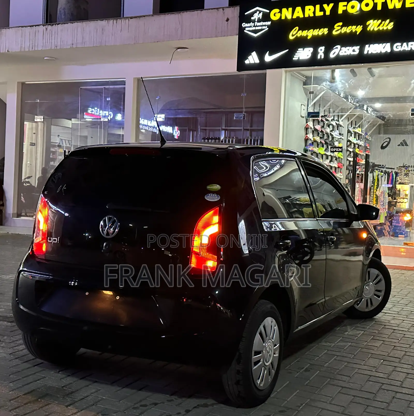 Volkswagen Up 2013 Black