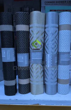 Classic Set Of 1 Table Runner And 6 Pc Of Table Mats