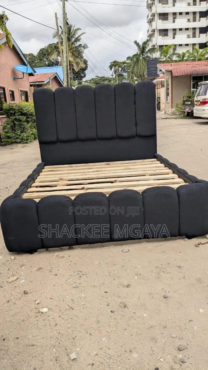 Black Bed Sofa 5/6