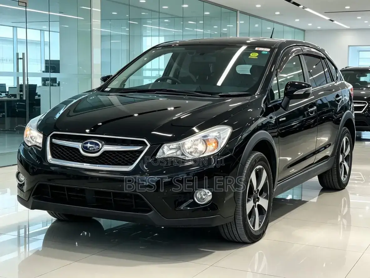 Subaru Impreza 2.0i Premium PZEV 4dr Hatchback AWD (2.0L 4cyl CVT) 2014