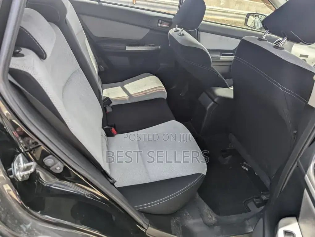 Subaru Impreza 2.0i Premium PZEV 4dr Hatchback AWD (2.0L 4cyl CVT) 2014