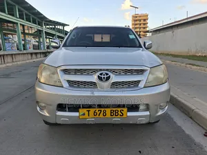 Toyota Hilux 2.5 Cab 2005 Silver