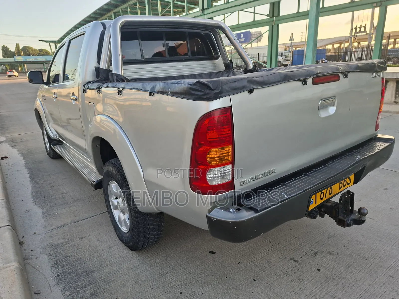 Toyota Hilux 2.5 Cab 2005 Silver