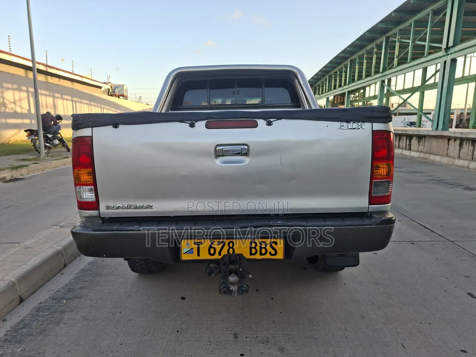 Toyota Hilux 2.5 Cab 2005 Silver