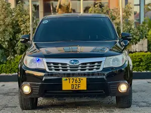 Subaru Forester 2011 Black