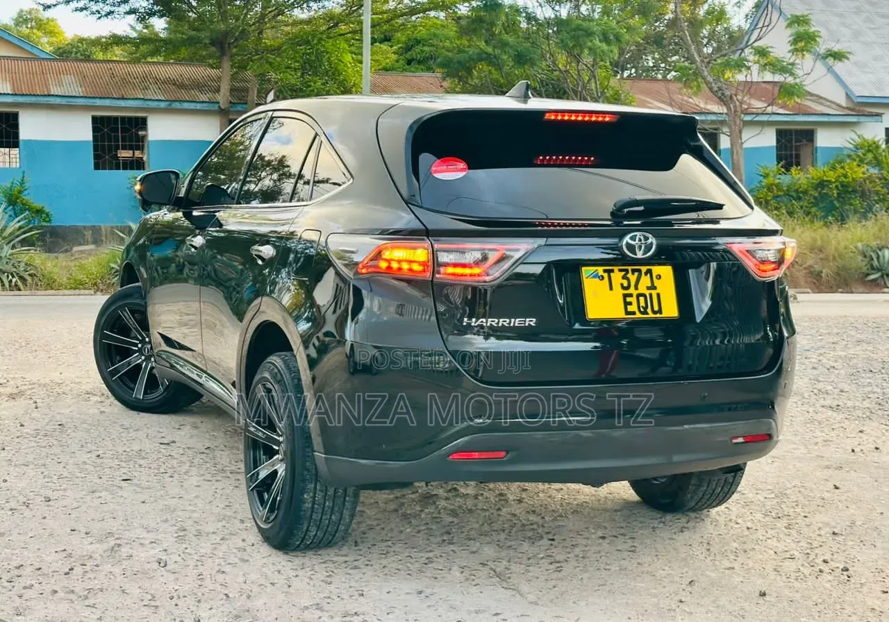 Toyota Harrier 2016 Black