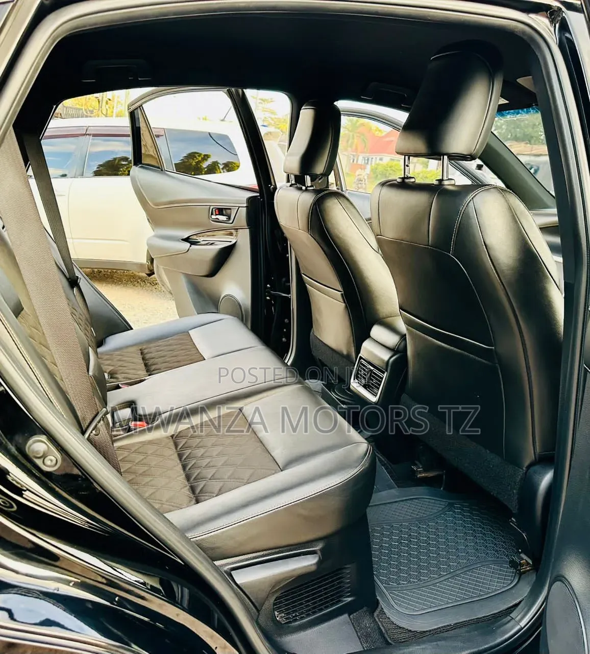 Toyota Harrier 2016 Black