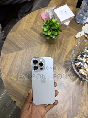 Apple iPhone 15 Pro 256 GB Silver