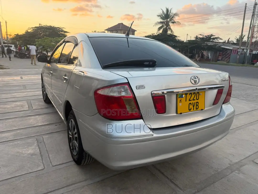 Toyota Premio 2003 Silver