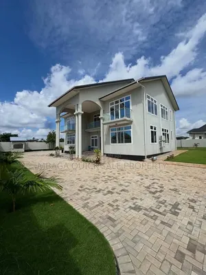 4bdrm House in Ununio Beach, Bunju for rent