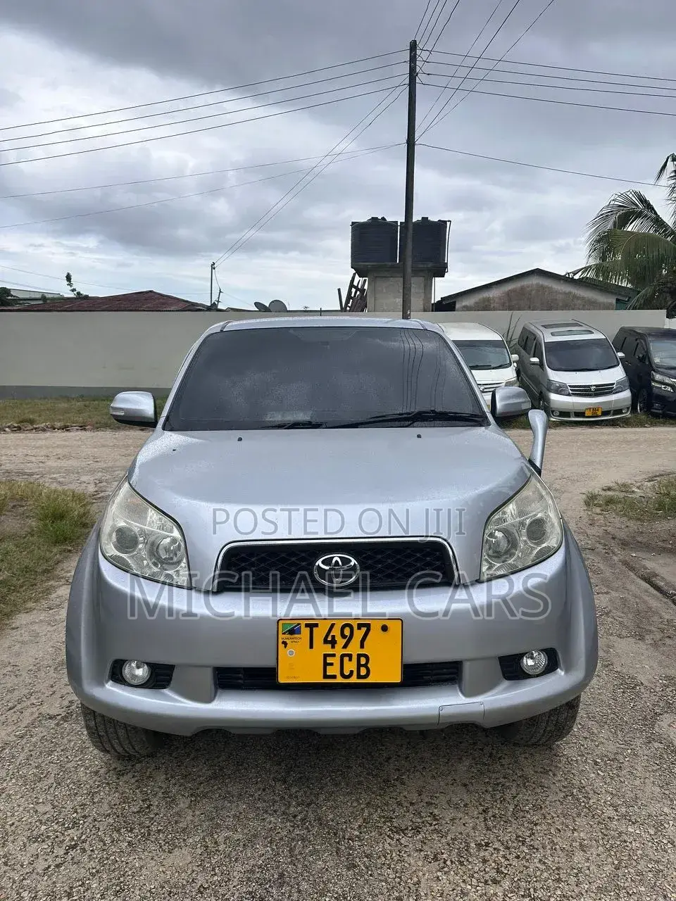 Toyota Rush 2010 Silver