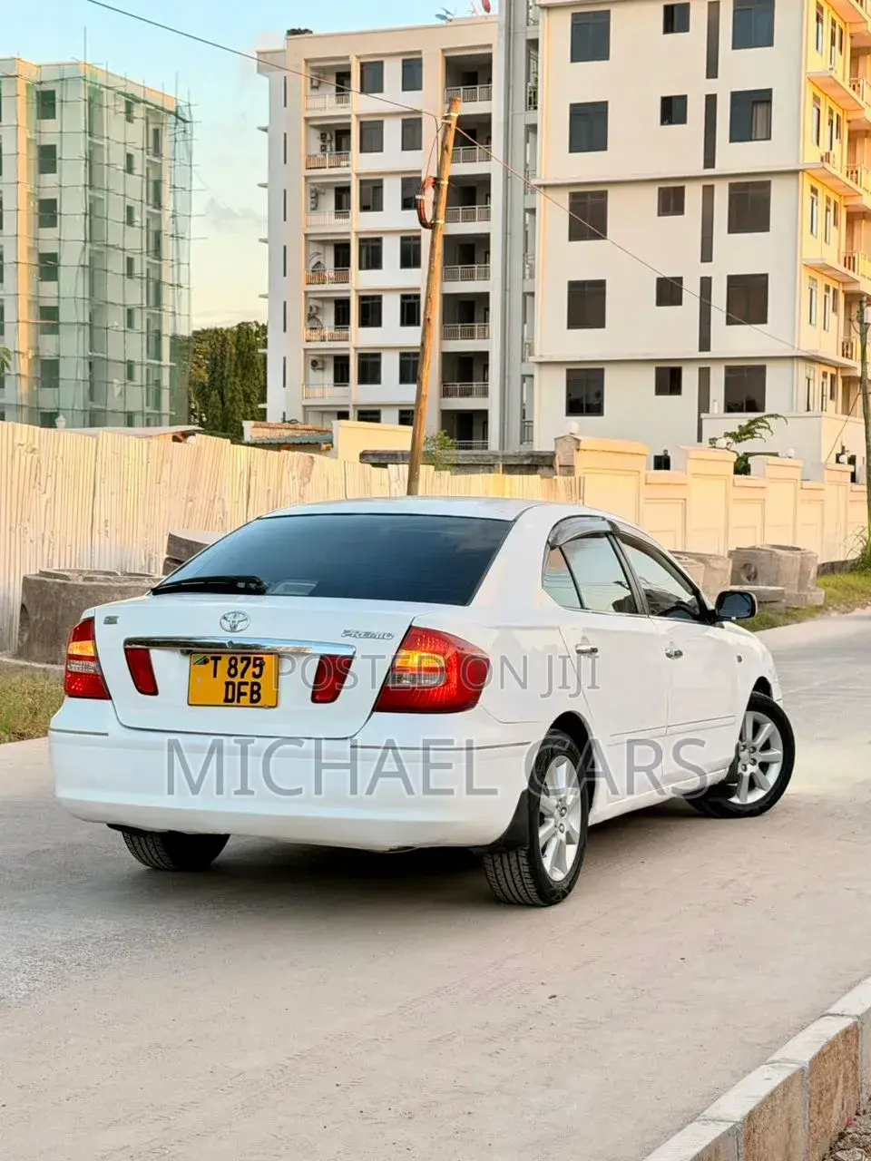 Toyota Premio 2005 White