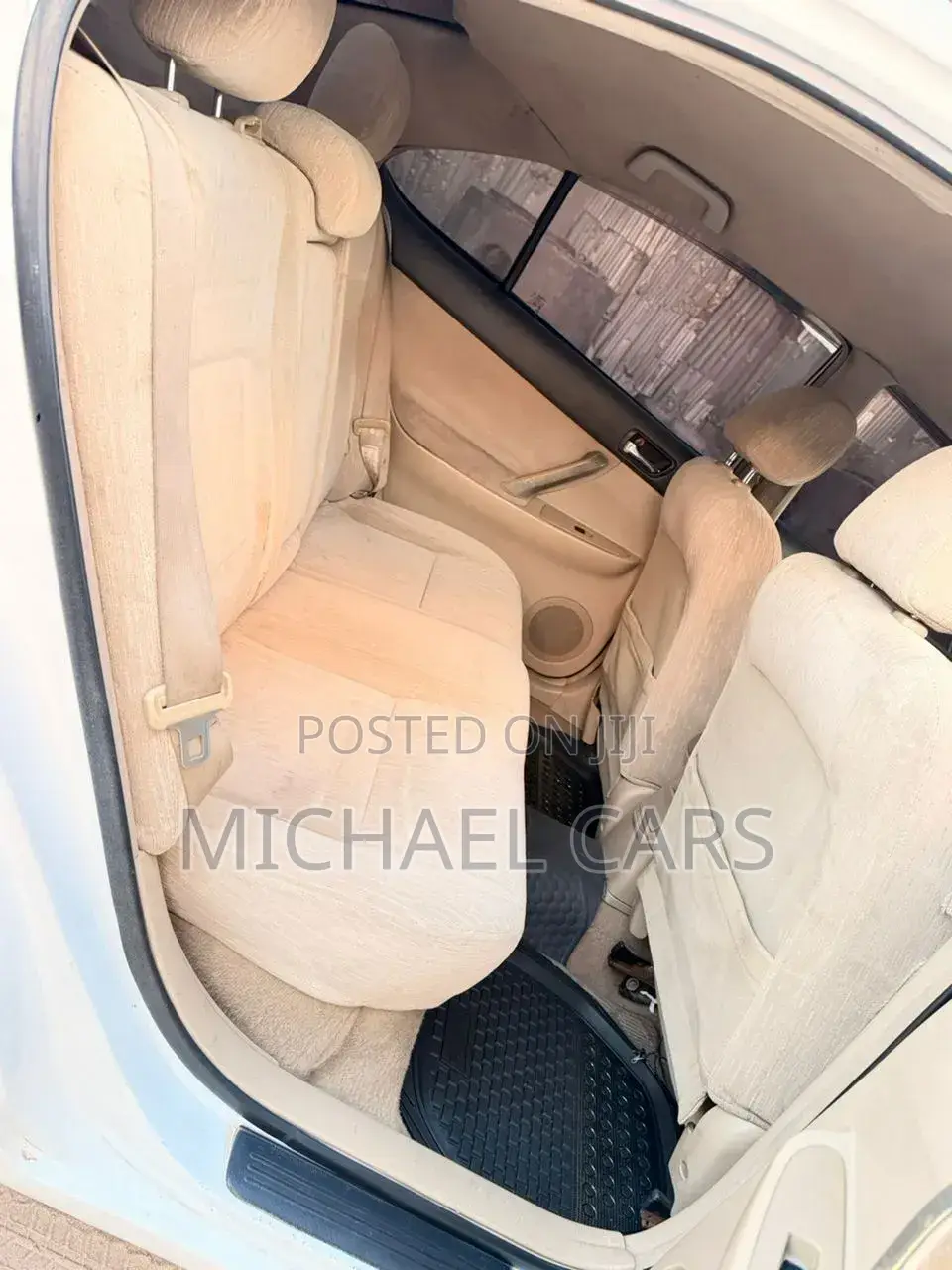 Toyota Premio 2005 White