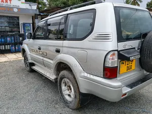 Toyota Land Cruiser Prado 2006 Silver
