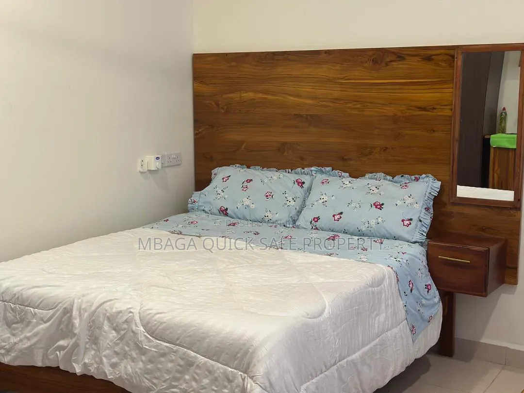 3bdrm House in Ada Estate for rent