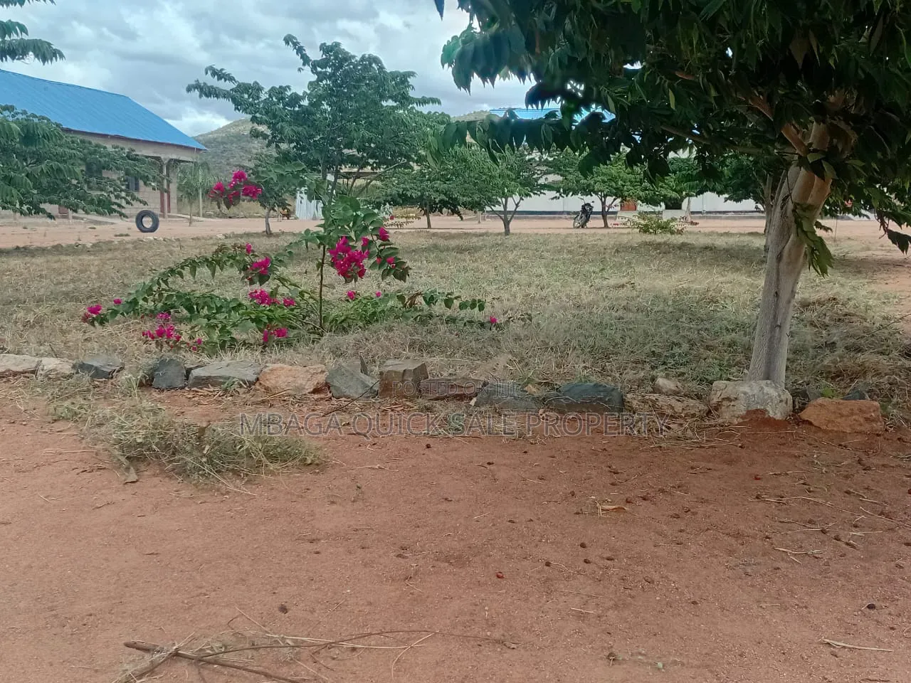 3bdrm House in Ada Estate for rent
