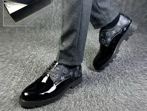 Men's New and Original Shoes or Footwears Very Classic and Smart