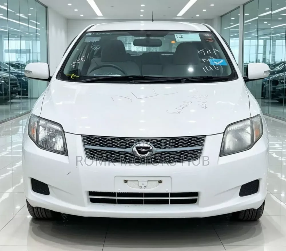Toyota Corolla Fielder 2008 White