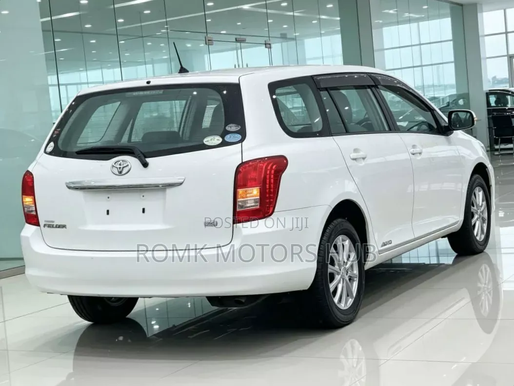 Toyota Corolla Fielder 2008 White