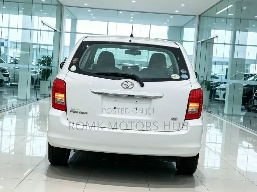 Toyota Corolla Fielder 2008 White