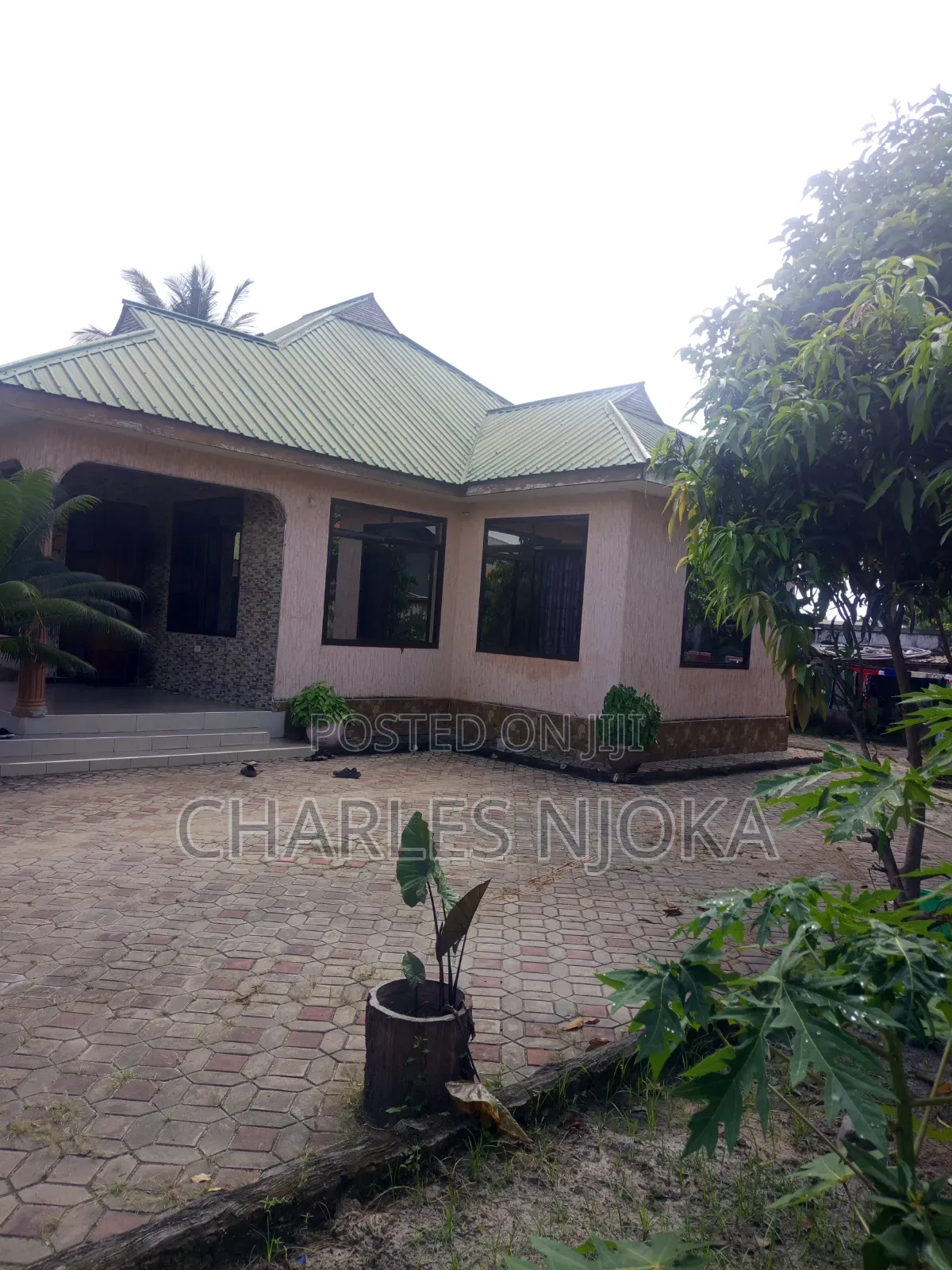 Furnished 5bdrm House in Mkolemba, Ilala for sale