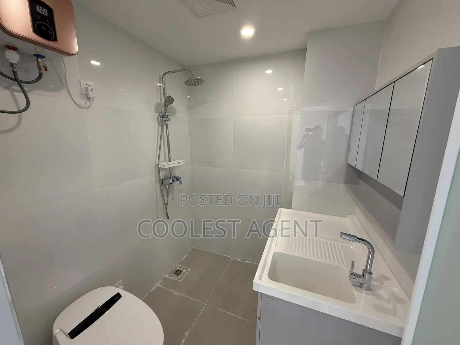 Furnished 1bdrm Apartment in Coolest Estate, Oyster Bay for rent
