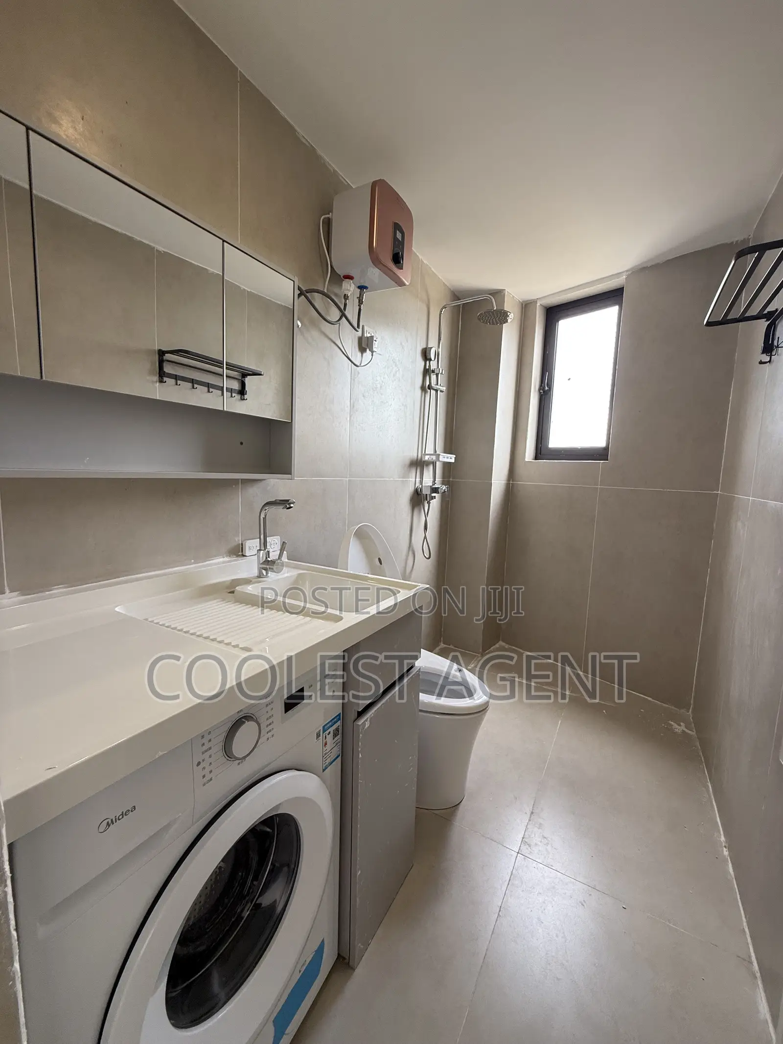 Furnished 2bdrm Apartment in Coolest Estate, Oyster Bay for rent