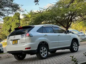 Toyota Harrier 2006 White