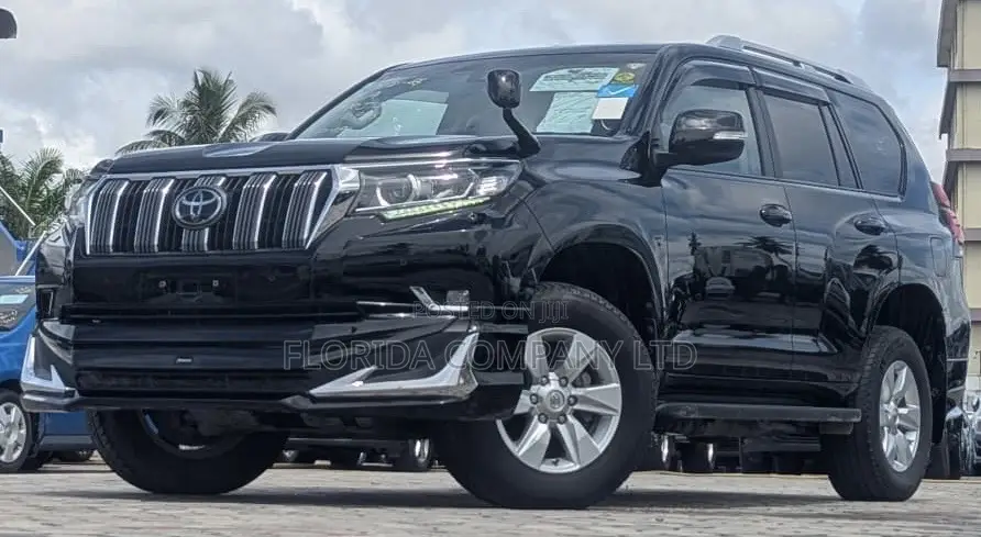 Toyota Land Cruiser Prado 2021 Black