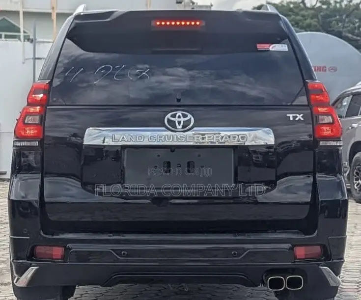 Toyota Land Cruiser Prado 2021 Black