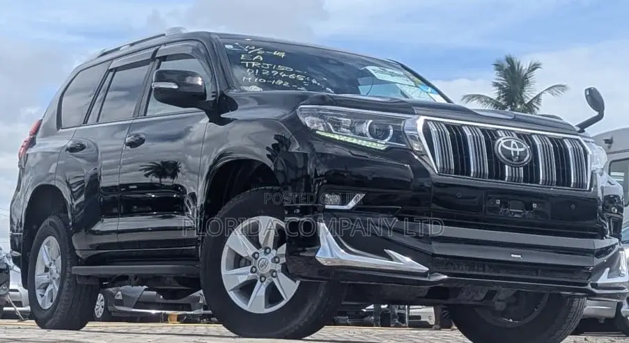 Toyota Land Cruiser Prado 2021 Black