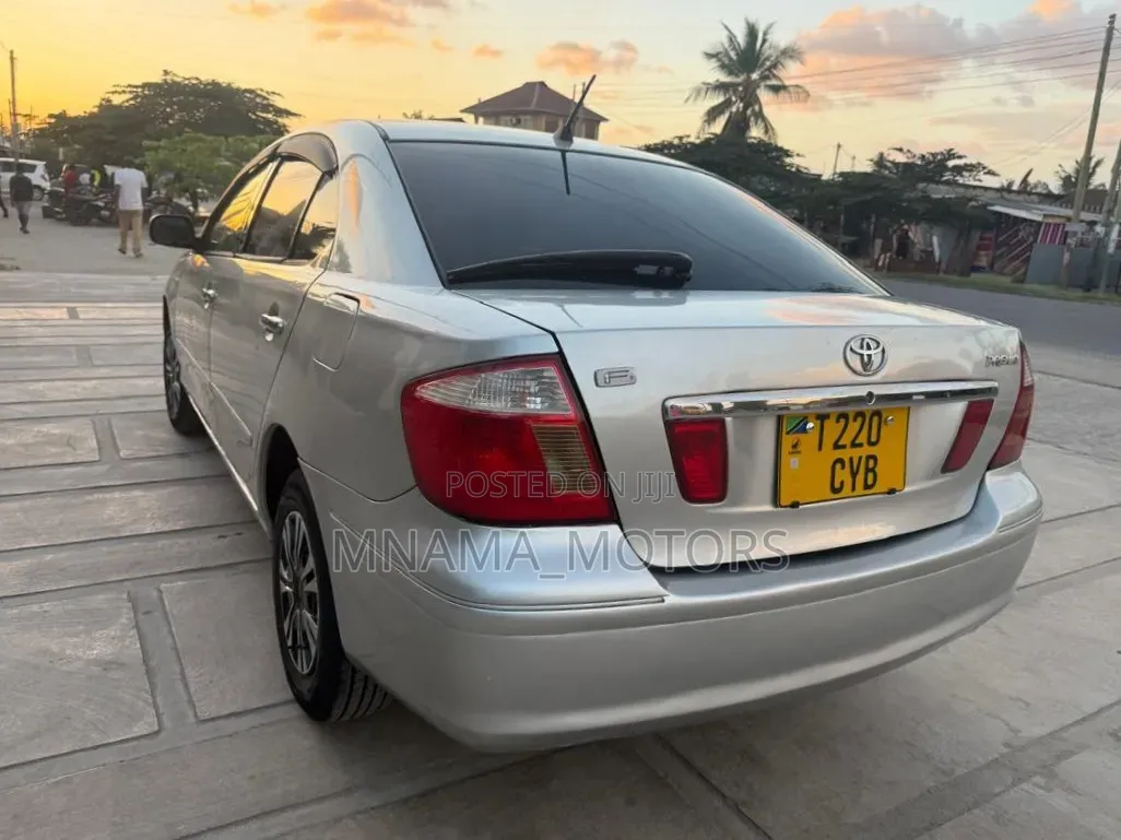 Toyota Premio 1.5 FWD 2003 Silver