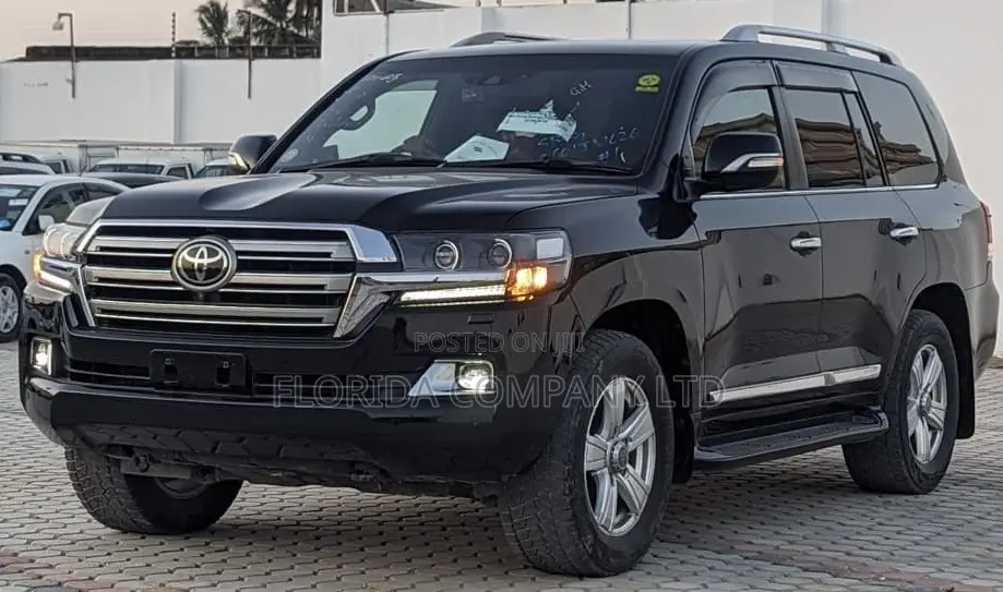 Toyota Land Cruiser Prado 2016 Black