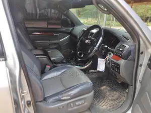 Toyota Land Cruiser Prado 3.0 D-4D 2003 Silver