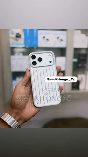 17 Pro Max Original Case