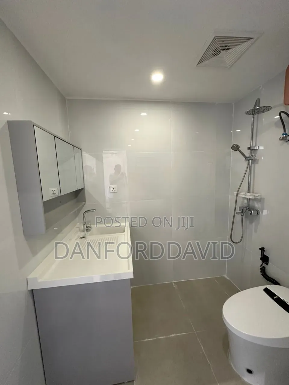 Furnished 2bdrm Apartment in Kahwa Real Estate, Masaki for rent